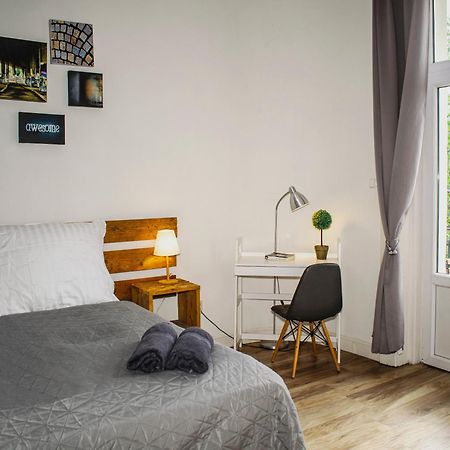 3 Room Apartment In The Beautiful Street Budapešť Exteriér fotografie
