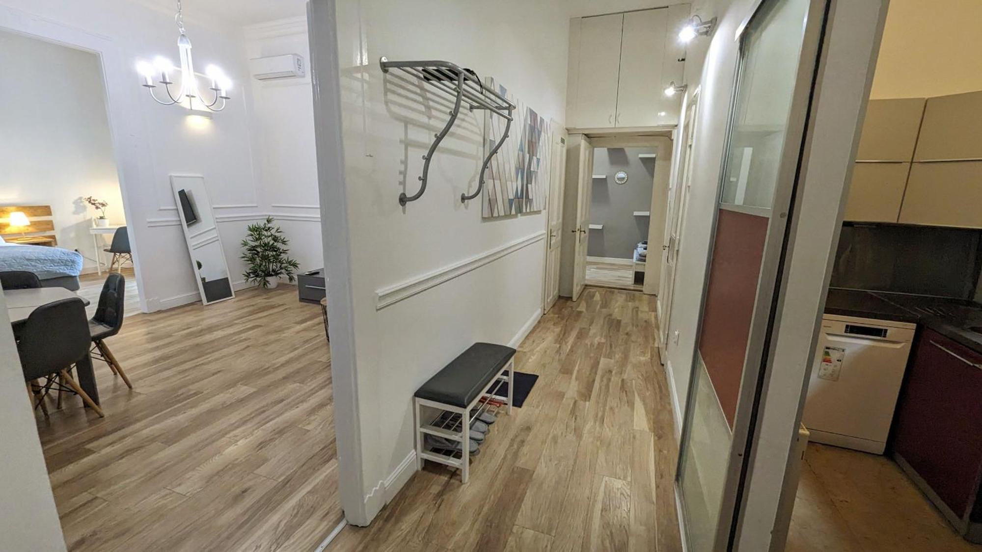 3 Room Apartment In The Beautiful Street Budapešť Exteriér fotografie