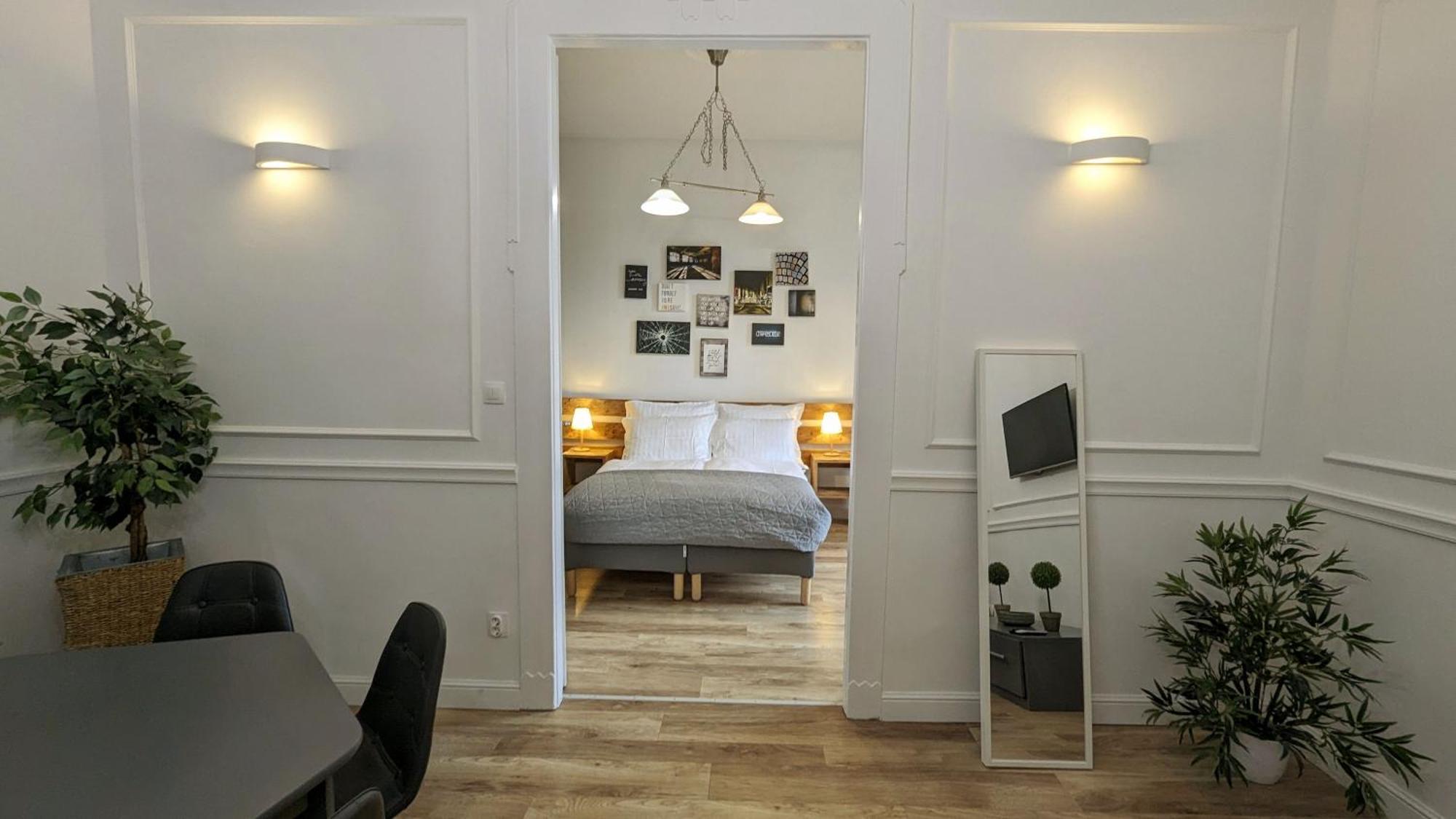 3 Room Apartment In The Beautiful Street Budapešť Exteriér fotografie
