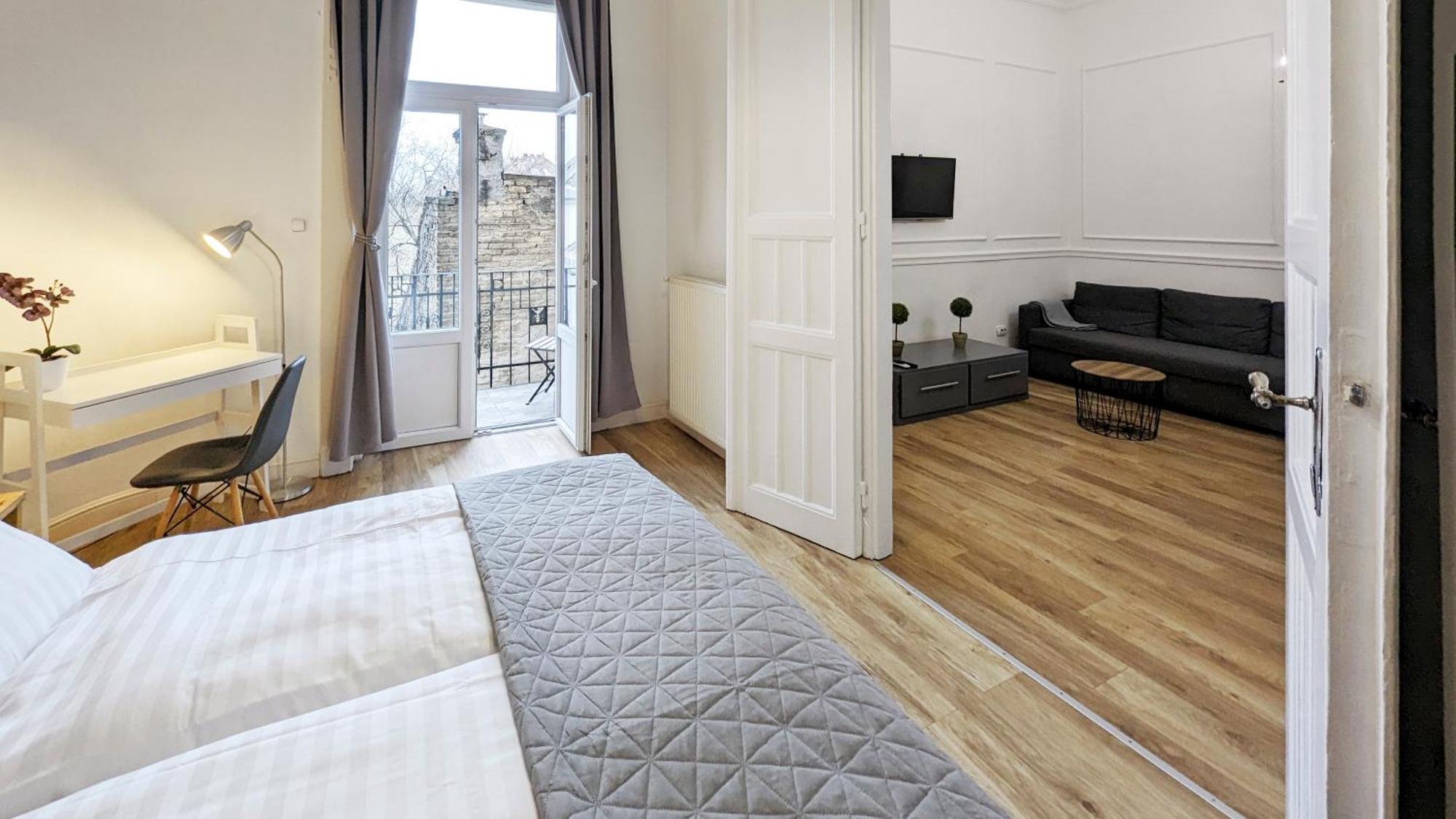 3 Room Apartment In The Beautiful Street Budapešť Exteriér fotografie