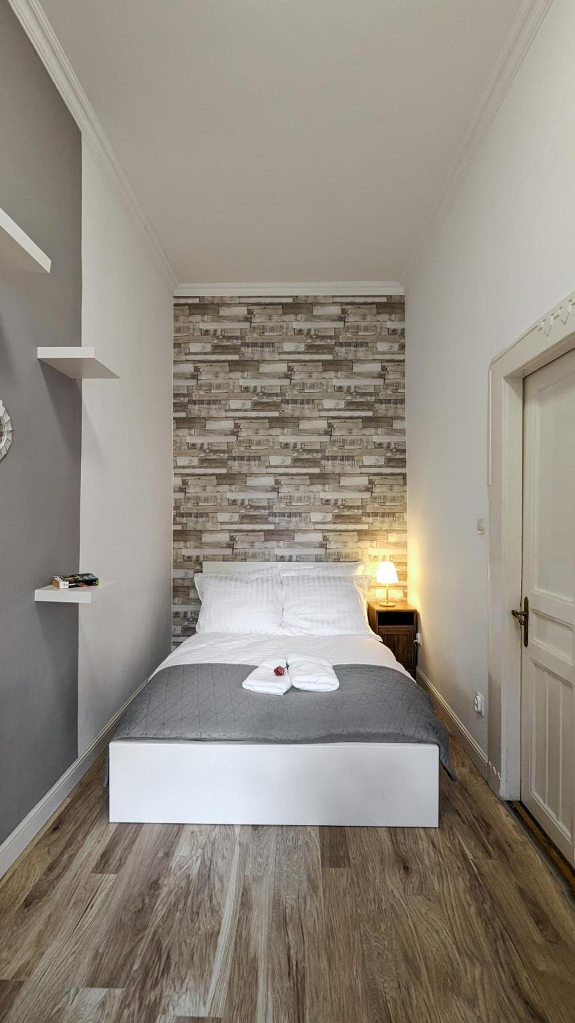 3 Room Apartment In The Beautiful Street Budapešť Exteriér fotografie