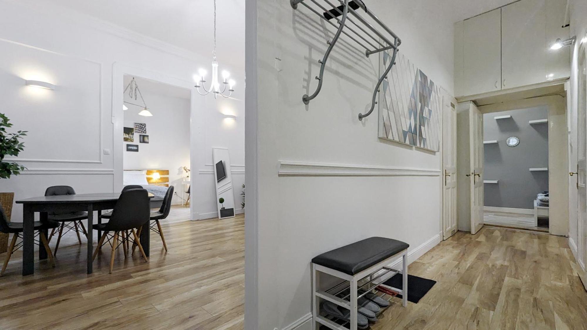 3 Room Apartment In The Beautiful Street Budapešť Exteriér fotografie