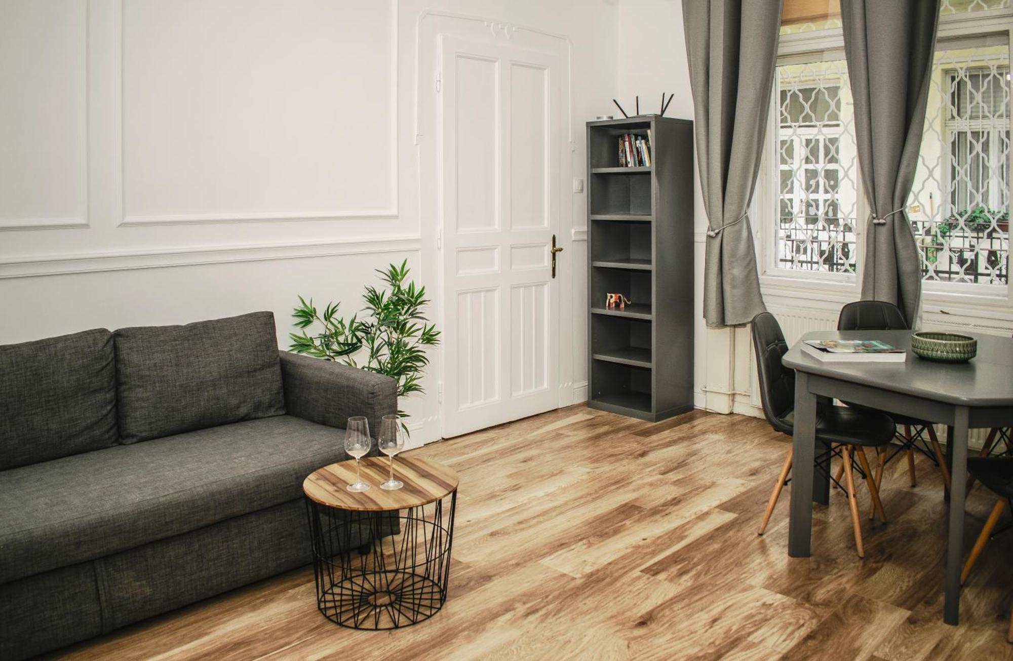 3 Room Apartment In The Beautiful Street Budapešť Exteriér fotografie